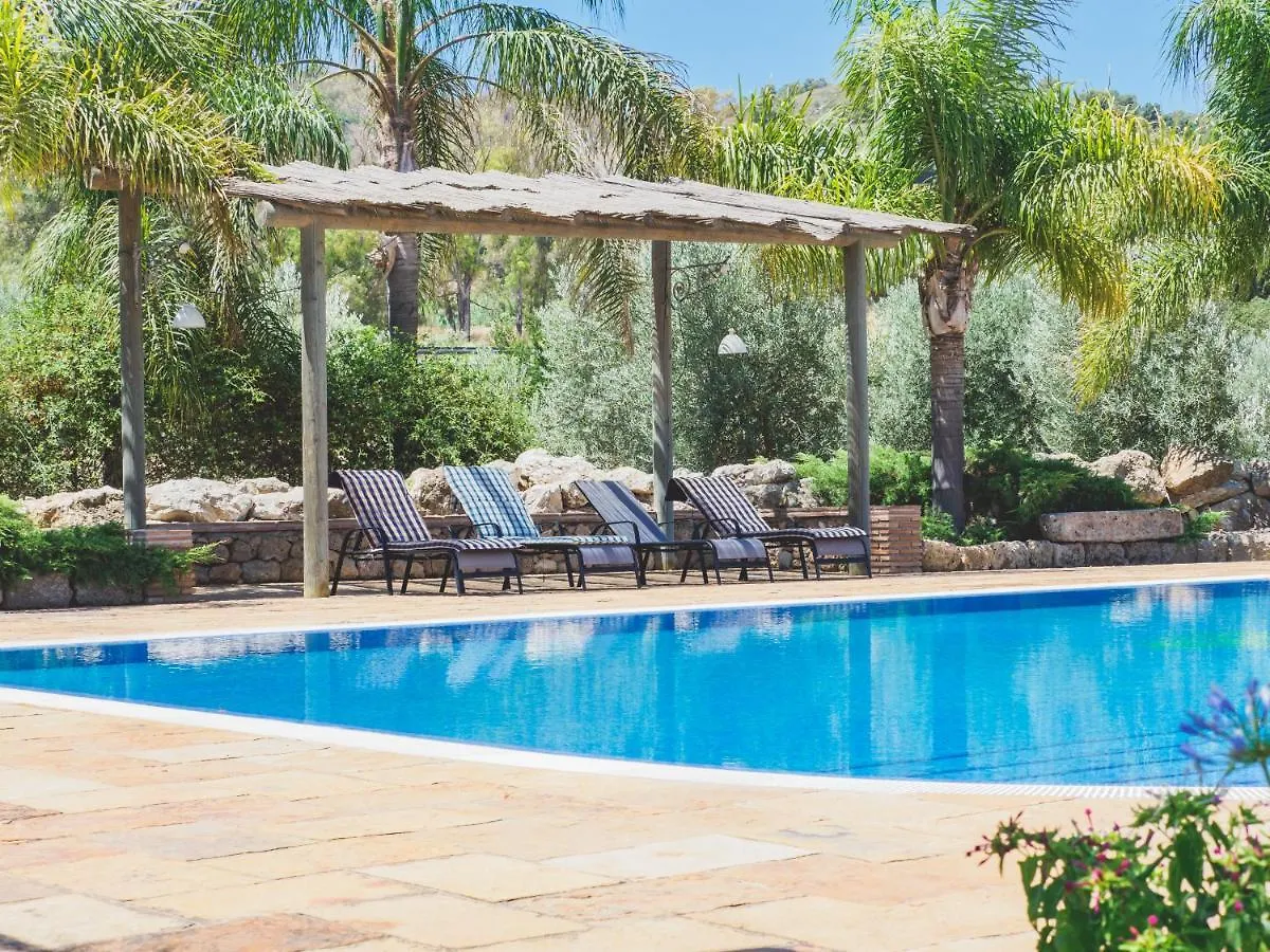 Cubo's Finca Los Magnolios Alhaurín el Grande Сasa de vacaciones