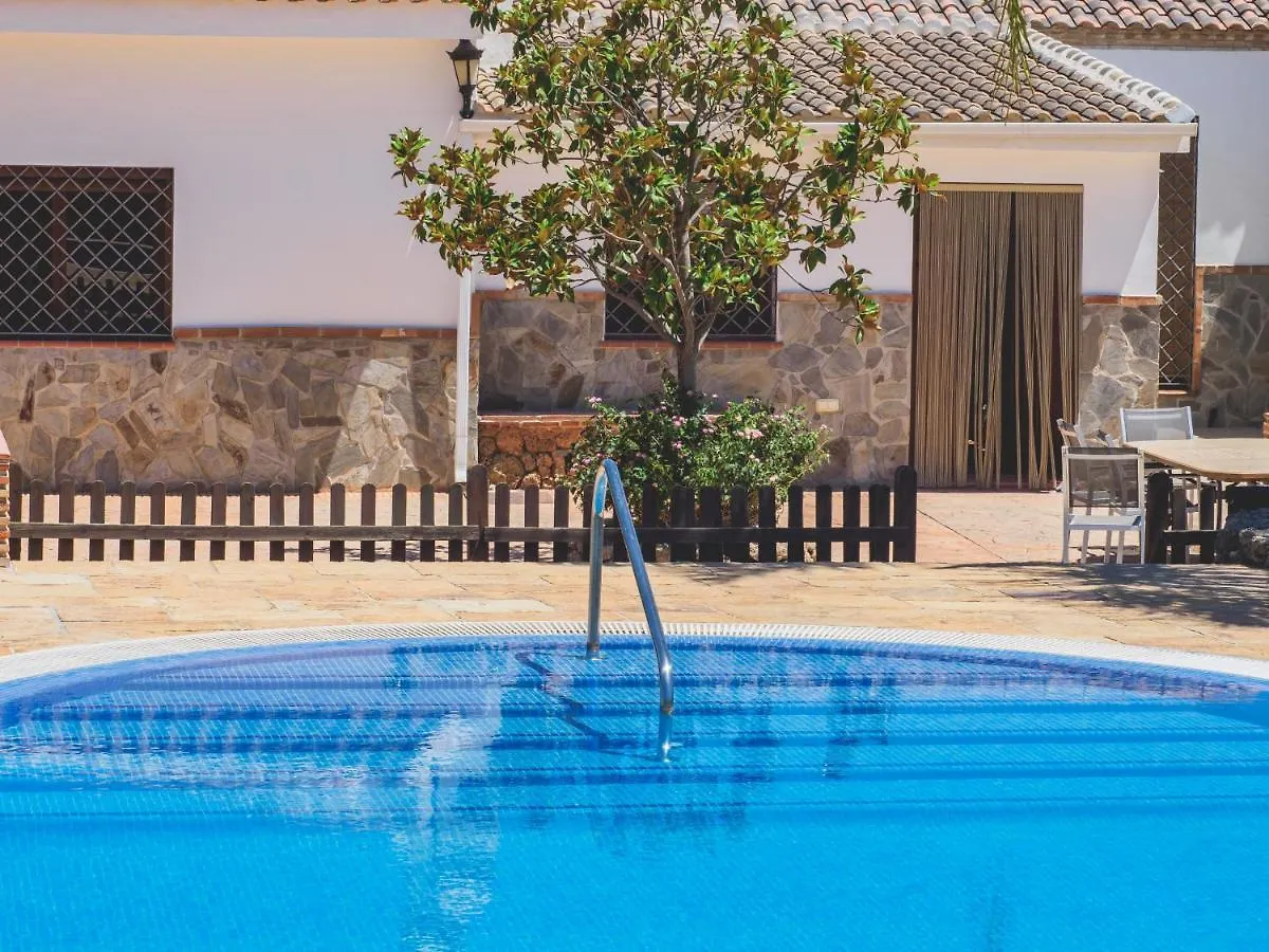 Hébergement de vacances Cubo'S Finca Los Magnolios Alhaurín el Grande Espagne